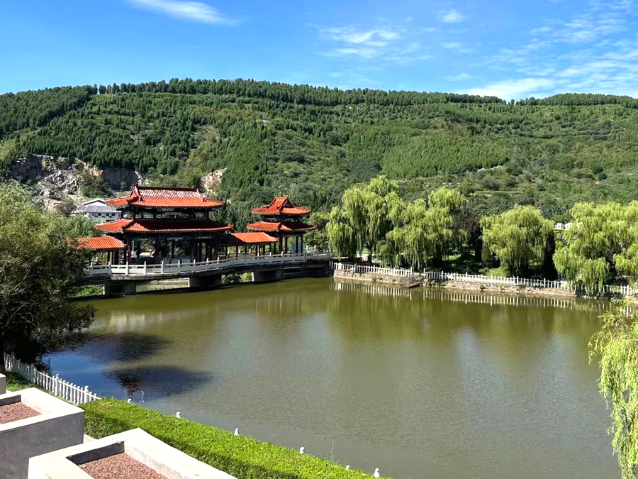 恭德陵园寿南山