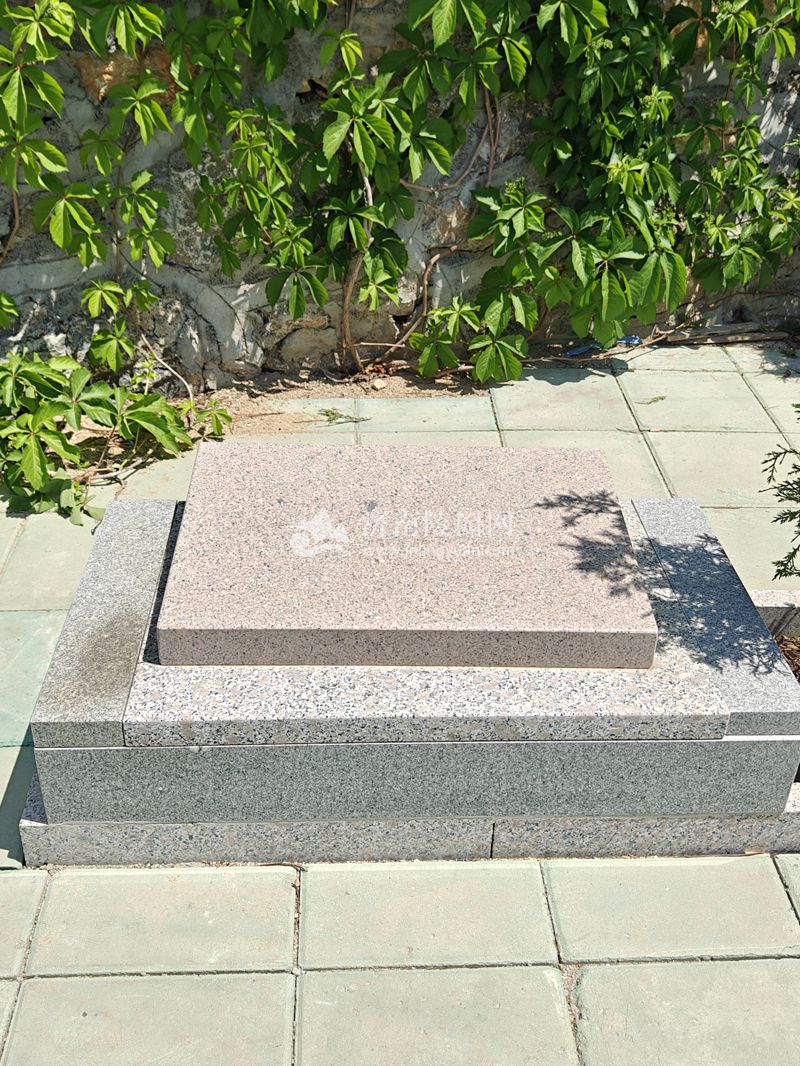 济南官山陵园墓型