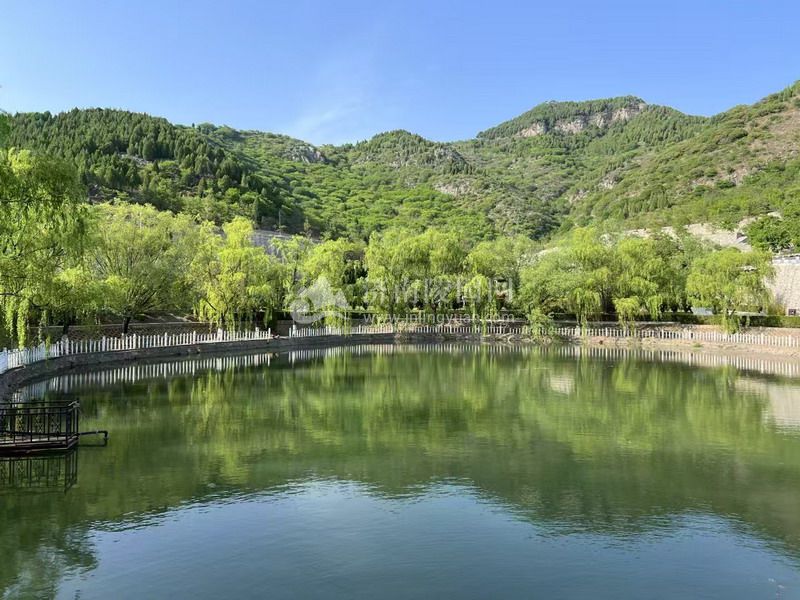 恭德陵园_缩小大小.jpg